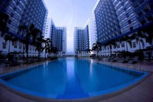 2BR at MOA - 14th Floor -Sleeps 6 - Sea Residences