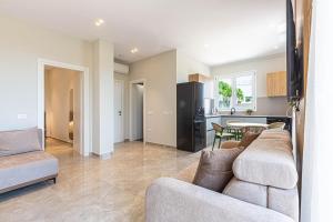 New Dhermi Icon 1 - Parking and Kitchen