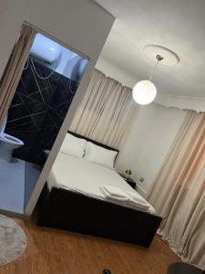 Home 01