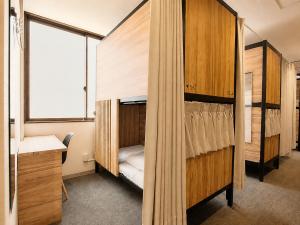Namba Guesthouse HIVE