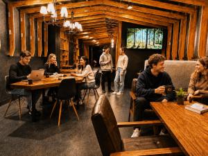 Namba Guesthouse HIVE