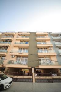 The Ivory Nest Stylish 2BHK Near Shastradhara