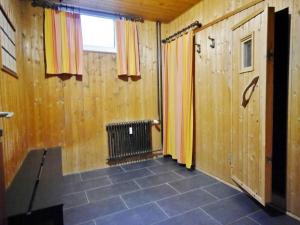 HappyNest with indoor pool sauna