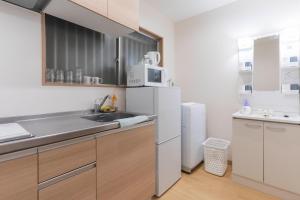 73sqm 2BR Private Japanese Family House Free Parking