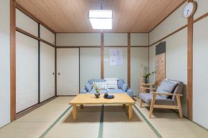 73sqm 2BR Private Japanese Family House Free Parking