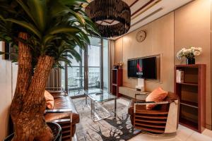 Luxury Home Landmark 81