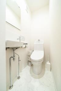 ホワイトプラムハウス東京 White Plum House Tokyo お花茶屋駅徒歩7分 日暮里,上野駅直通 空港アクセス良好 最大10名様