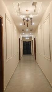 PARADISE HOTEL AND ReSTAURANT