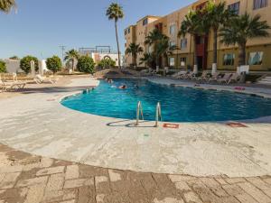 Stunning Pool Condo—8 Min Walk to the Beach!