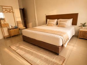 Holi PTY Hotel