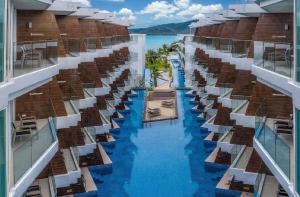 Beach front Hotel Rawai Pool & Gym c114