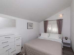 Apartments Roda