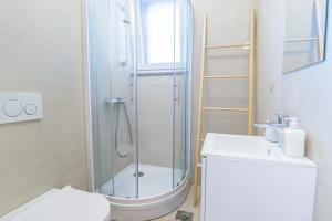 Apartma Istrsko zavetje pri Kopru - Istrian Hideaway Apartment Near Koper