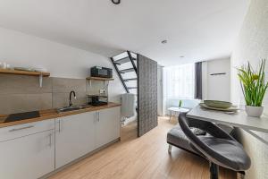 Beautiful Central Studio Király street - with AC
