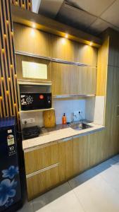 Classy White Room Sk Studio 10hours Homestay