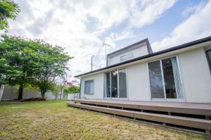 GOTO Beach Base 99-Beach 5m, Dog Run, BBQ & Bonfire