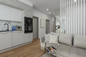 Lumina I Design 2-3BR Apartments with Parking I Balconies