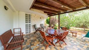 Villa Stella by Rentbeat