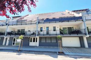 Top Floor 4ppl Loft Lelle w AC by NW