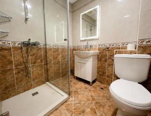 Elegant 2BR Apartment • Sea Garden & City Center
