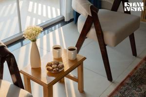 StayVista at Gazania Villa with Outdoor Pool, Bonfire