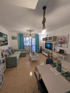 B-rent Perla De Mar