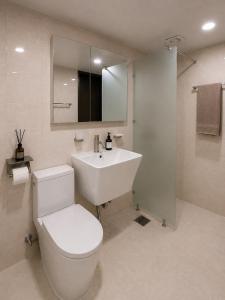 Gangnam, nonhyeon station Mono Stay, EV