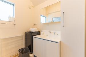 Direct Airport & Namba USJ Access Private Stay