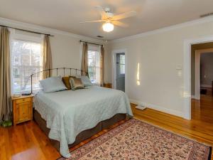 Luxury Retreat for Families | Pet Friendly | Sleeps 10 | 5BR