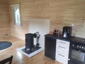 Stacja Hańcza - domek z kominkiem oraz sauna wolnostojąca