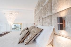 VIP Jacuzzi Suites