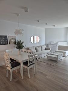 Pinea Apartments