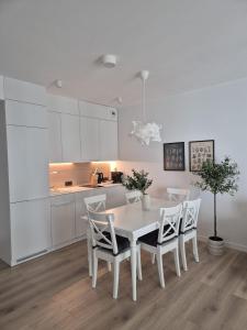 Pinea Apartments