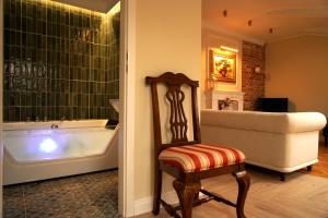 SPA BATH Old Town