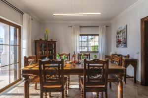 Villa Mangas by Villa Select