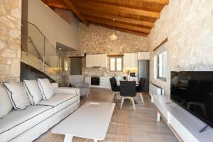 Τilevoides Nisi Villas
