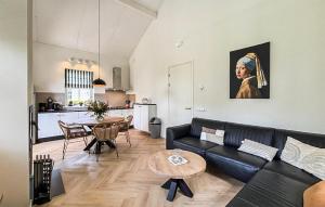 Awesome Home In Noordwijk With Wifi