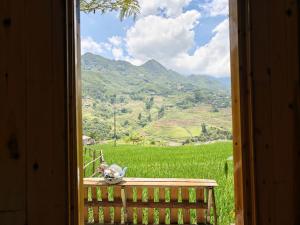 ZOZO Sapa Homestay & Trekking