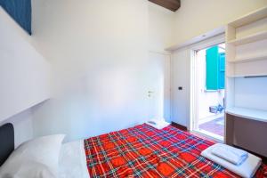 Riva Reno, Bologna by Short Holidays