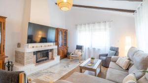 Villa Universal Beauty Resort Torrox by Ruralidays