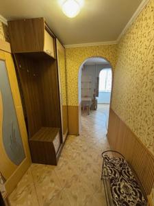 Квартира студія на Мазепи біля Парку Шевченка