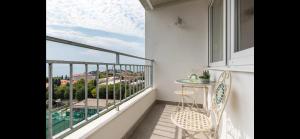 Split Pearl Apartment