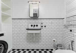 Cracow Old Town Prime Apartment by BookingHost
