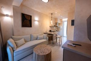 Terra Elea Luxury Pool Suite Petra