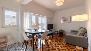 Stunning 3BDR Flat with Balcony & AC by LovelyStay