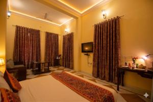 Aaram Baagh Pushkar by Pachar Group