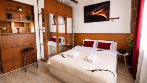 TANTRA Studio 7 NACU Universitate