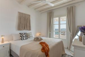 Walk to Naousa - 1BR Sea View - Pepperleaf