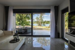 Vila Dominus Lux