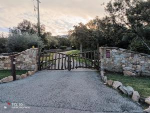 Porto Rotondo Costa Smeralda Sea-view apartment, residence with pool, tennis